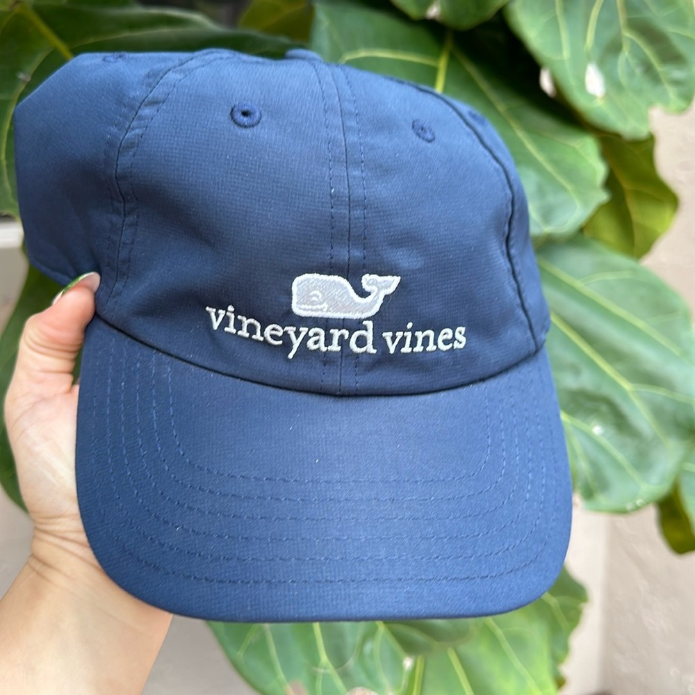 Vineyard vines cap